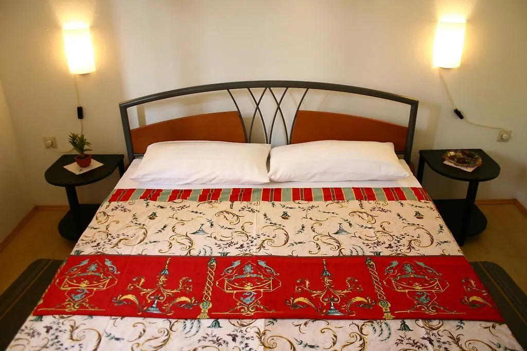 Apartments Nonno Novigrad   Novigrad (Istria)