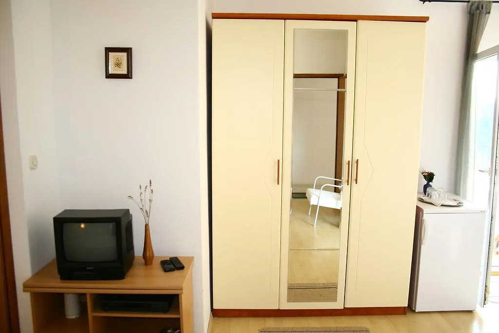 Apartments Nonno Novigrad