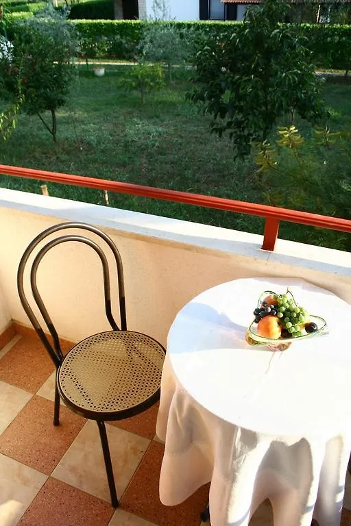 Apartments Nonno Novigrad