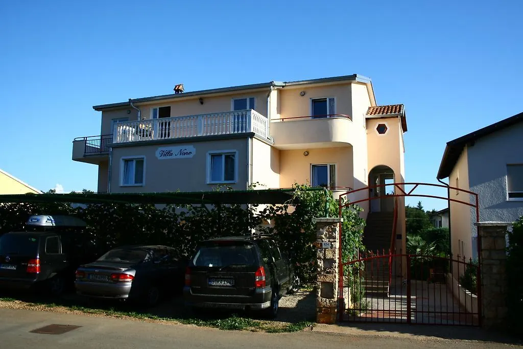 Apartments Nonno Novigrad