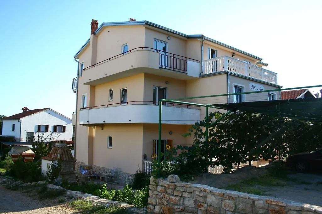 Apartments Nonno Novigrad